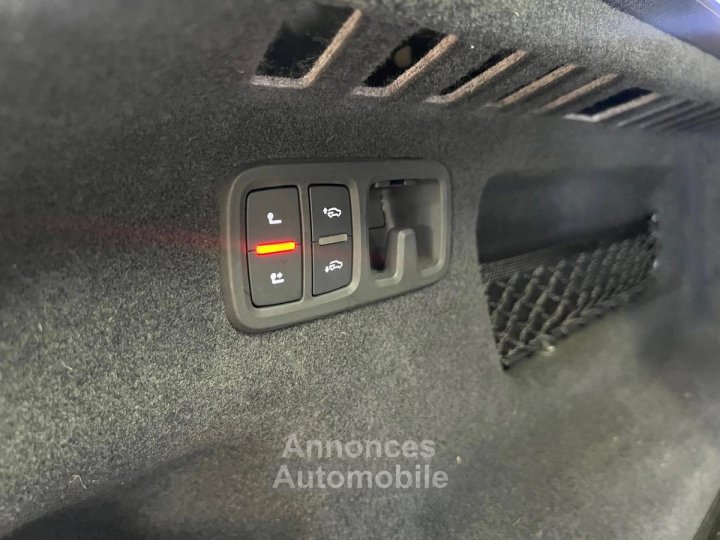 Audi Q8 55 TFSI e 381 Hybrid QUATTRO S-LINE Tiptronic8 /ATTELAGE/TOIT PANO/BANG & OLUFSEN/ - 22