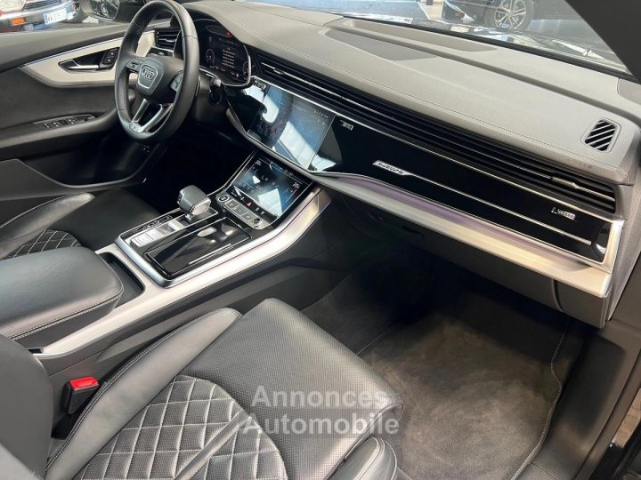 Audi Q8 55 TFSI e 381 Hybrid QUATTRO S-LINE Tiptronic8 /ATTELAGE/TOIT PANO/BANG & OLUFSEN/ - 26