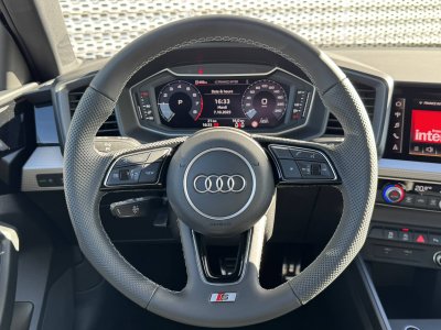 Audi A1 Sportback 30 TFSI 116 ch S tronic 7 S Line   - 9