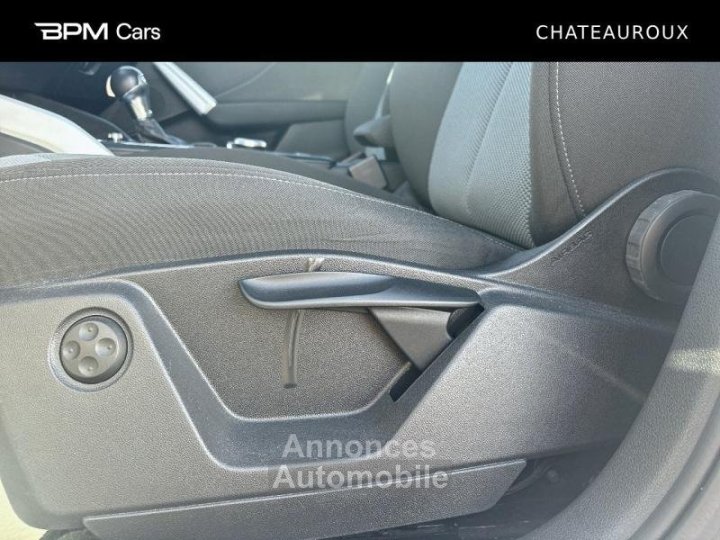 Audi Q2 35 TDI 150ch Design luxe S tronic 7 Euro6d-T - 14