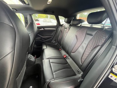 Audi S3 SPORTBACK 20 TFSI 310 S tronic 7 Quattro / Car Play / Toit Ouvrant / Origine France / Noir Panthère (Peinture Exclusive) / 5 Places - 17