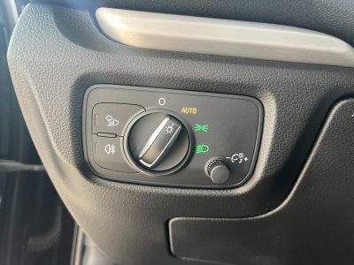 Audi S3 SPORTBACK 20 TFSI 310 S tronic 7 Quattro / Car Play / Toit Ouvrant / Origine France / Noir Panthère (Peinture Exclusive) / 5 Places - 32