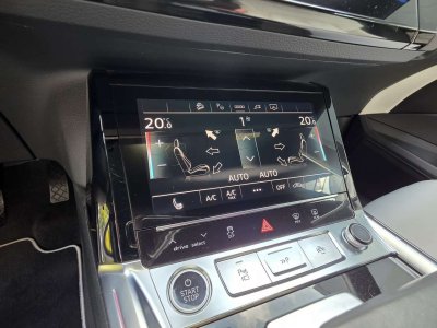 Audi Q8 e-tron Exclusive Sportback 55 Quattro S line   - 19