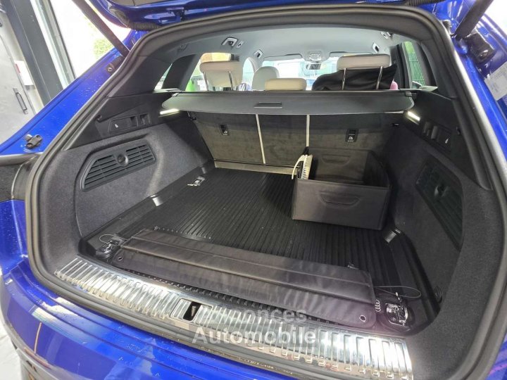 Audi Q8 e-tron Exclusive Sportback 55 Quattro S line - 33