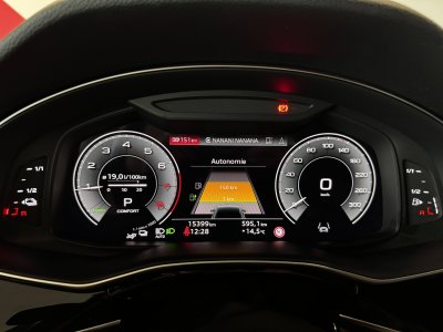 Audi Q8 55 TFSI e 381 Tiptronic 8 Quattro Avus   - 20