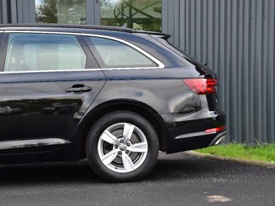 Audi A4 Avant V 35 TDI 150 S TRONIC   - 2