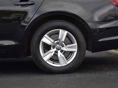 Audi A4 Avant V 35 TDI 150 S TRONIC   - 4