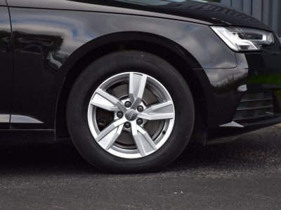 Audi A4 Avant V 35 TDI 150 S TRONIC   - 12