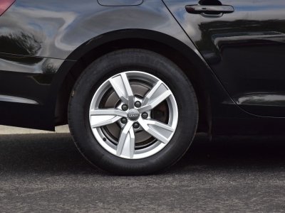 Audi A4 Avant V 35 TDI 150 S TRONIC   - 14