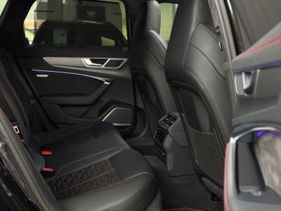 Audi RS6 AVANT 40 V8 TFSI 600CH QUATTRO TIPTRONIC   - 17