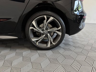 Audi A3 III 35 TFSI 150ch Design S tronic 7 2020 française entretien   - 19