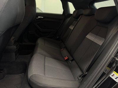 Audi A3 III 35 TFSI 150ch Design S tronic 7 2020 française entretien   - 24