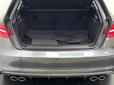 Audi S3 III 20 TFSI 300ch quattro S tronic 6   - 10