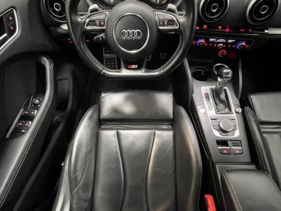 Audi S3 III 20 TFSI 300ch quattro S tronic 6   - 13