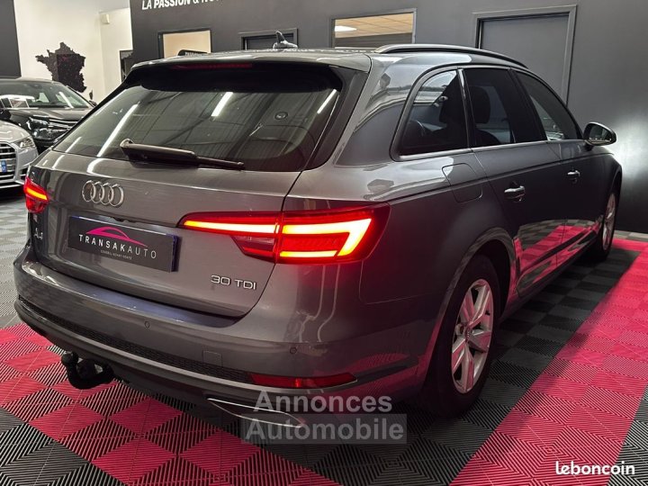 Audi A4 Avant BUSINESS 30 TDI 122 S tronic 7 Line RÉVISION À JOUR - 10