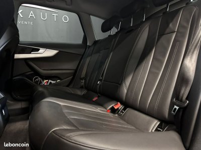 Audi A4 Avant BUSINESS 30 TDI 122 S tronic 7 Line RÉVISION À JOUR - 13
