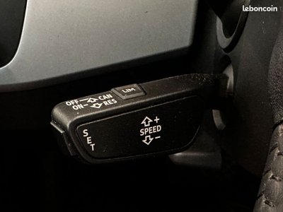 Audi A4 Avant BUSINESS 30 TDI 122 S tronic 7 Line RÉVISION À JOUR - 25