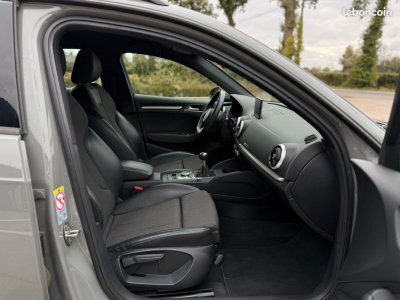 Audi A3 Sportback S-line 35 TFSI -150ch Gris Nardo Garantie 12 mois   - 4