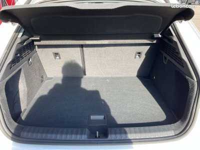 Audi A3 Sportback 30 TFSI 110CH MILD HYBRID DESIGN S TRONIC 7   - 24