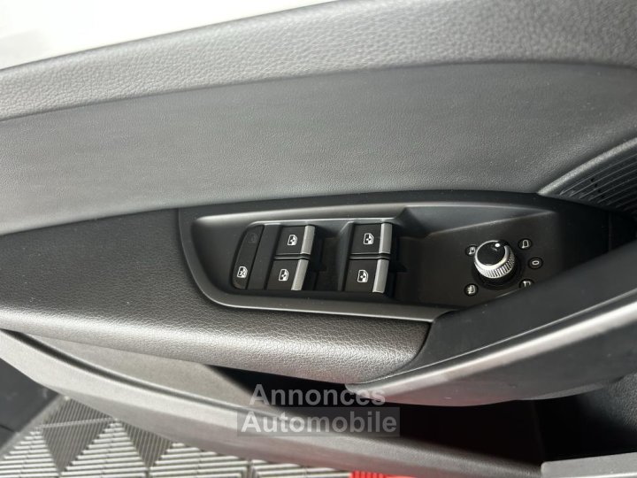 Audi Q5 Quattro 20 55 TFSI e - 367 - BV S-tronic S line SUV Garantie 12 mois - 14