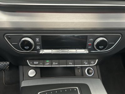 Audi Q5 Quattro 20 55 TFSI e - 367 - BV S-tronic S line SUV Garantie 12 mois - 22