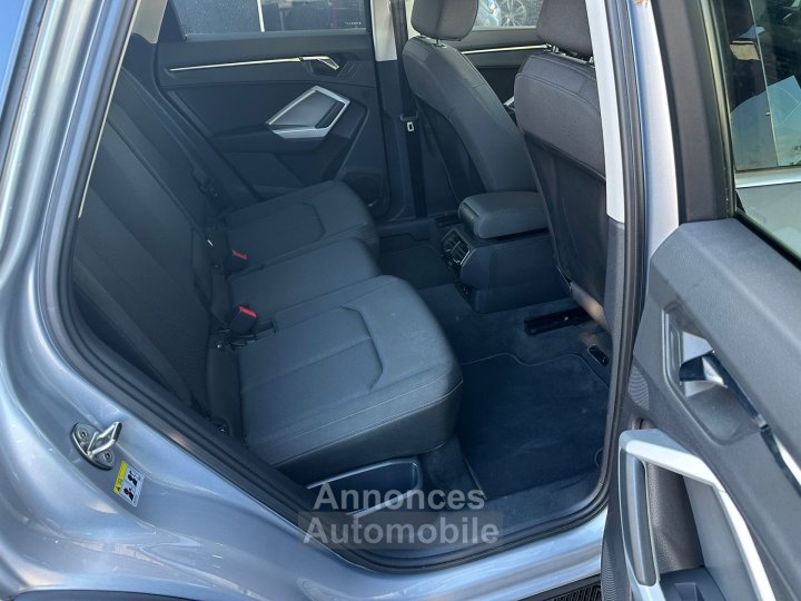 Audi Q3 35 TDI 150 ch S tronic 7 Design - 18