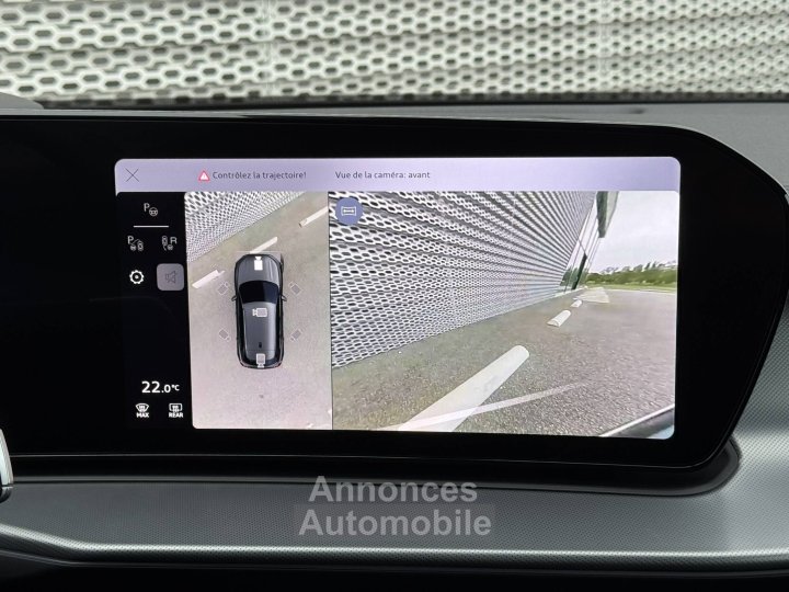 Audi Q3 HYBRIDE e-hybrid 272 ch S tronic 6 Design - 27