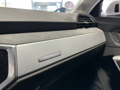 Audi Q3 40 TFSI 190 ch S tronic 7 Quattro Design Luxe   - 5