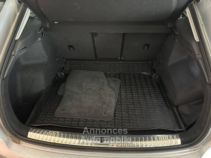 Audi Q3 40 TFSI 190 ch S tronic 7 Quattro Design Luxe - 8