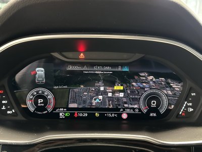 Audi Q3 40 TFSI 190 ch S tronic 7 Quattro Design Luxe   - 9