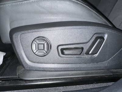 Audi Q3 40 TFSI 190 ch S tronic 7 Quattro Design Luxe   - 12