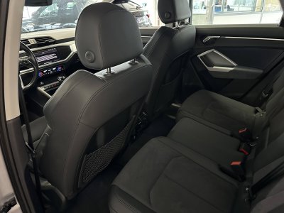 Audi Q3 40 TFSI 190 ch S tronic 7 Quattro Design Luxe   - 14