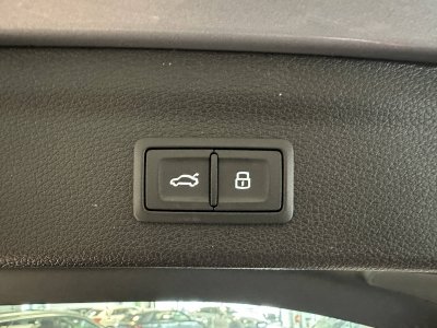 Audi Q3 40 TFSI 190 ch S tronic 7 Quattro Design Luxe   - 15