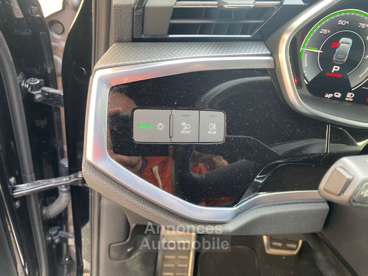 Audi Q3 S LINE 45 TFSI e - 20