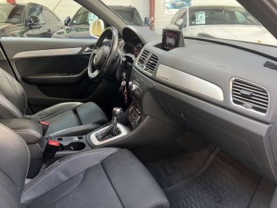 Audi Q3 20 TDI 150 ch S tronic 7 Quattro S line   - 24