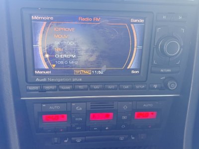 Audi RS4 Quattro B7 Avant 42 i V8 420 ch ~ Toit ouvrant ~ Sièges chauffants ~ Pack F1 ~ Bose ~ Sellerie cuir RS ~ Régulateur   - 15