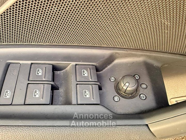 Audi A3 Sportback 20 TDI 150 DSG7 S-LINE - 23