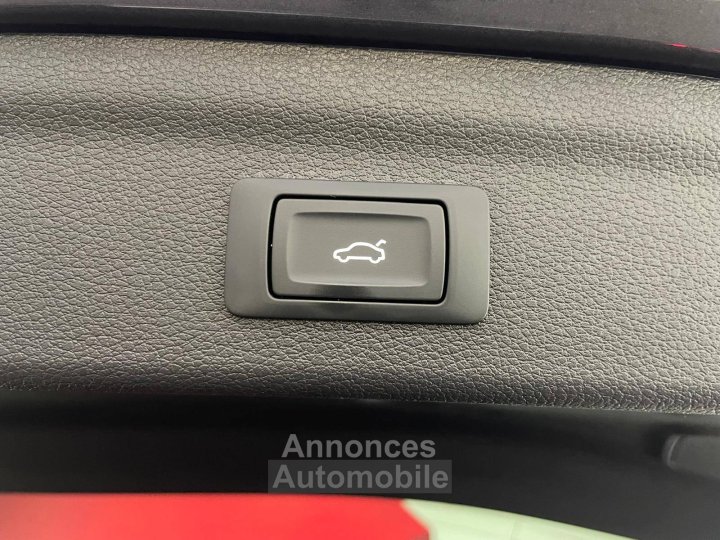 Audi Q3 45 TFSIe 245 ch S tronic 6 S line - 12