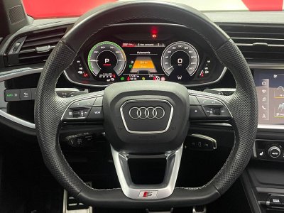 Audi Q3 45 TFSIe 245 ch S tronic 6 S line   - 22