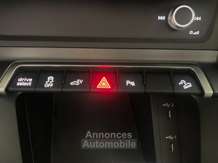 Audi Q3 45 TFSIe 245 ch S tronic 6 S line - 46