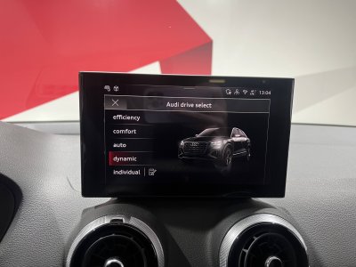 Audi Q2 35 TFSI 150 S tronic 7 S line   - 47