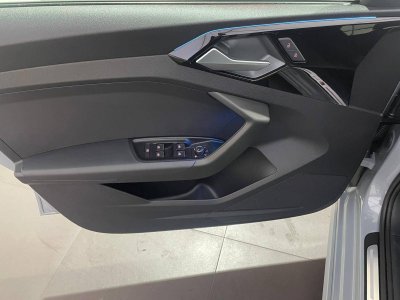 Audi A1 Sportback 30 TFSI 116 ch S tronic 7 S Line   - 12