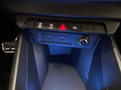 Audi A1 Sportback 30 TFSI 116 ch S tronic 7 S Line   - 42