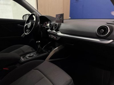 Audi Q2 10 30 TFSI 116 CH Sport Limited   - 17