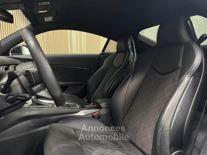 Audi TT 20 TFSI 230 CH BV S-tronic S-Line Compétition - 10