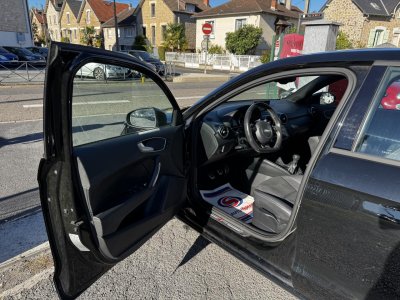 Audi A1 Sportback 16 TDi 116 S line Gps + Clim + Radar AR   - 19