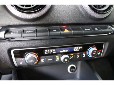 Audi A3 Sportback Quattro 20 TFSI -190 - BV S-Tronic 7 8V S line PHASE 2   - 23