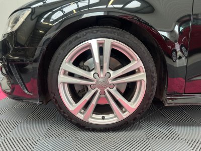 Audi A3 18 TFSI 180 S Line S tronic 7 / SIEGES DIAMANTS   - 11