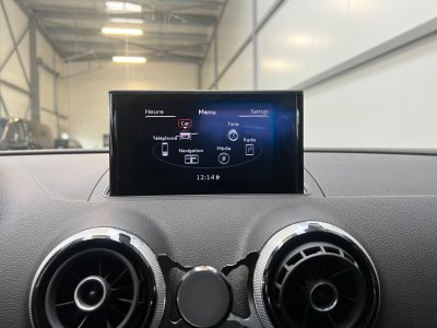 Audi A3 18 TFSI 180 S Line S tronic 7 / SIEGES DIAMANTS   - 21