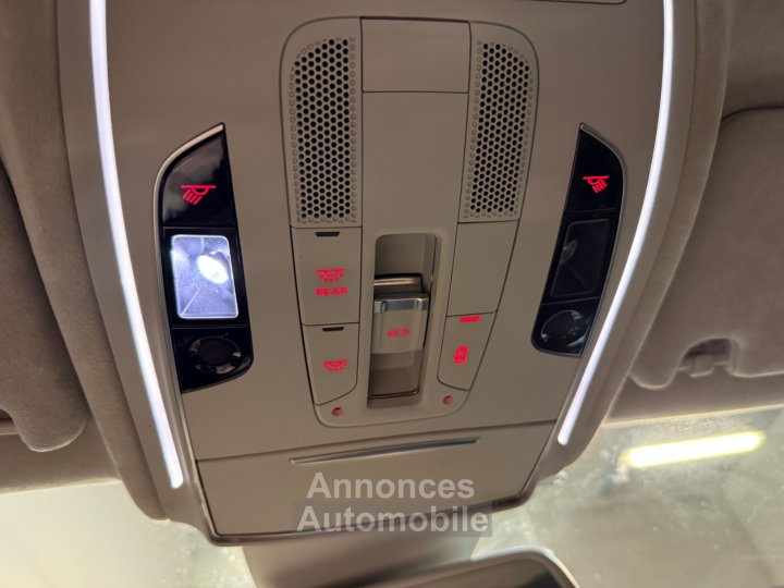 Audi A8 V6 30 TDI 262 DPF Clean Diesel Tiptronic 8 Quattro Avus Extended - Toit Ouvrant - 34